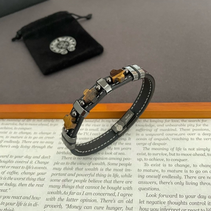 Ch**me He**ts bracelets